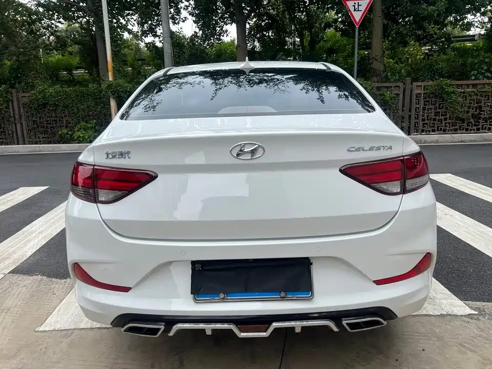 Hyundai Yuedong