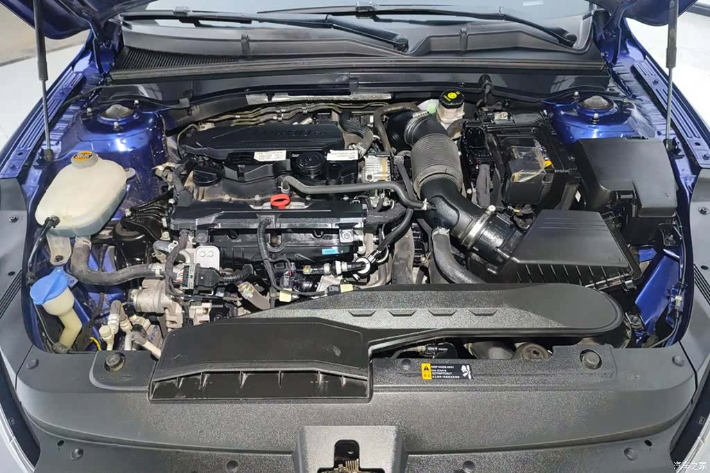 Kia K5, 2021 10