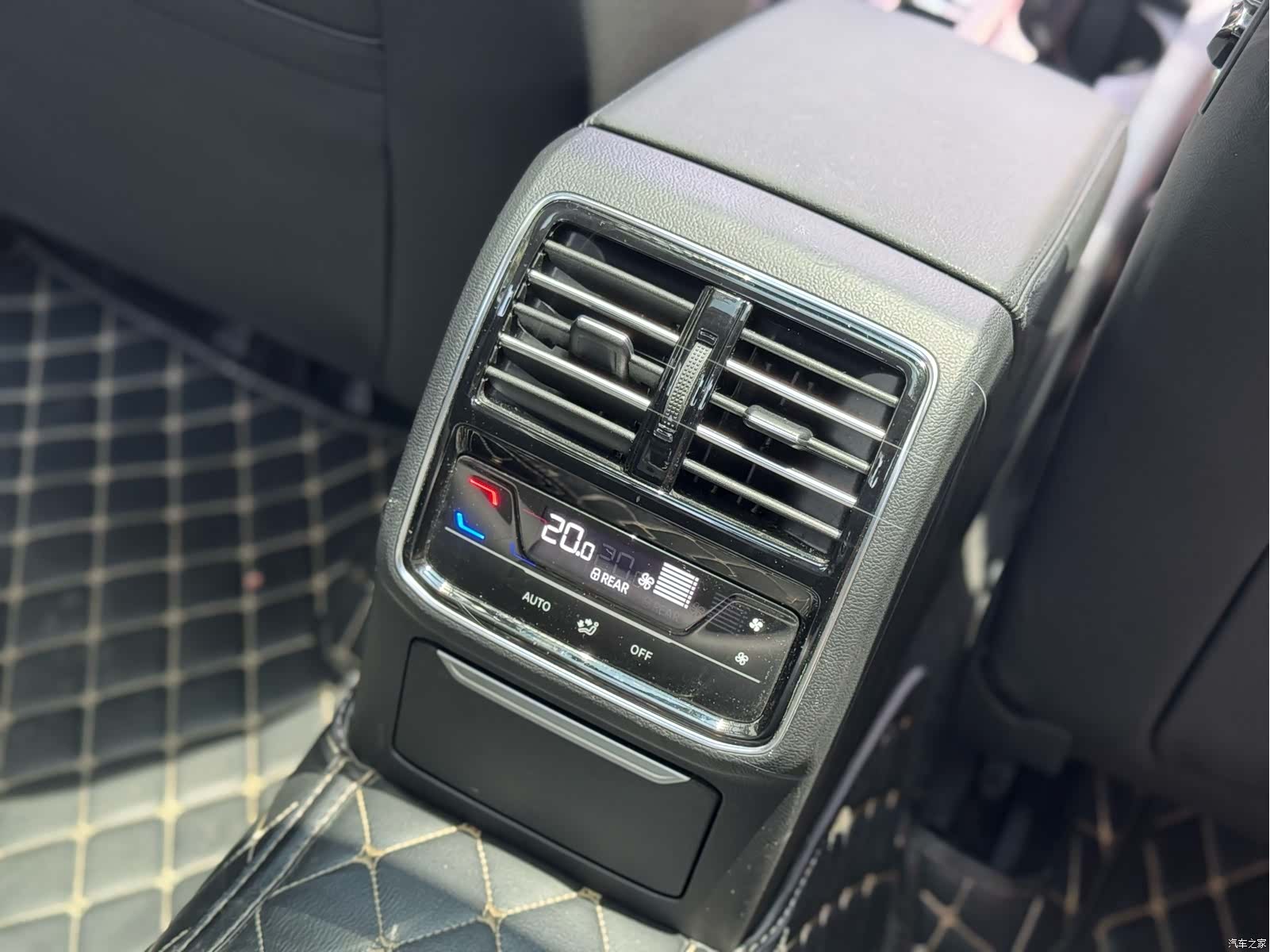 Volkswagen Magotan, 2021 19