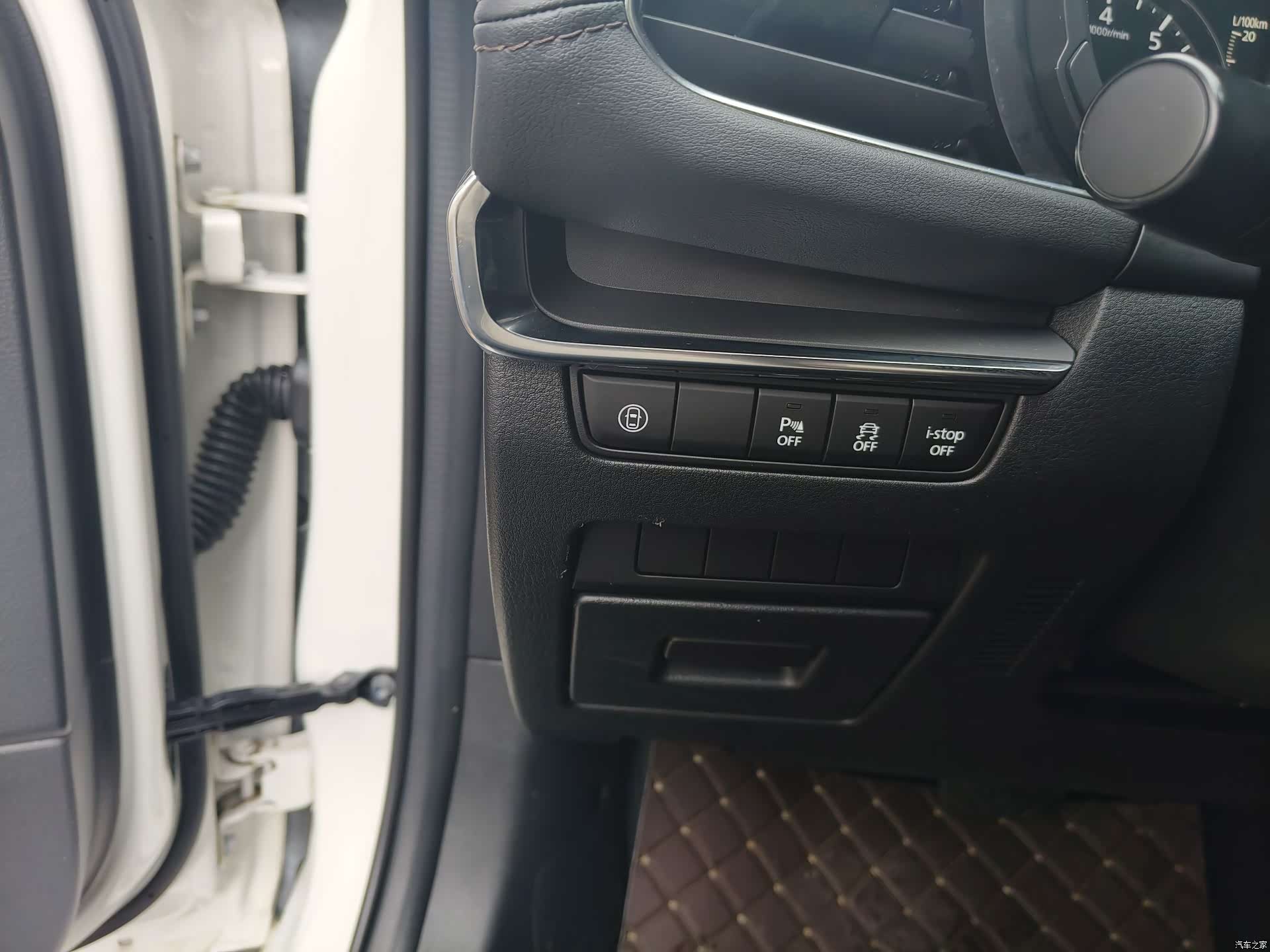 Mazda Mazda3, 2021 10
