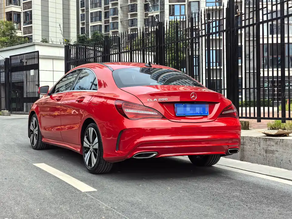 Mercedes-Benz CLA