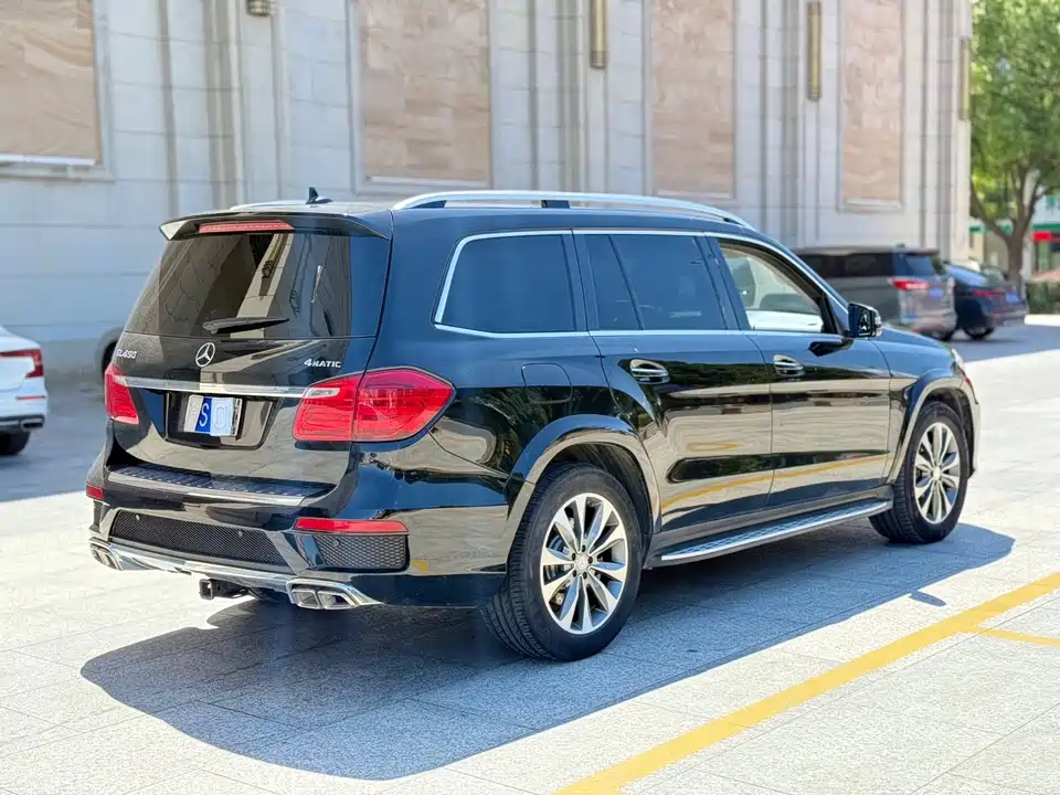 Mercedes-Benz GL grade