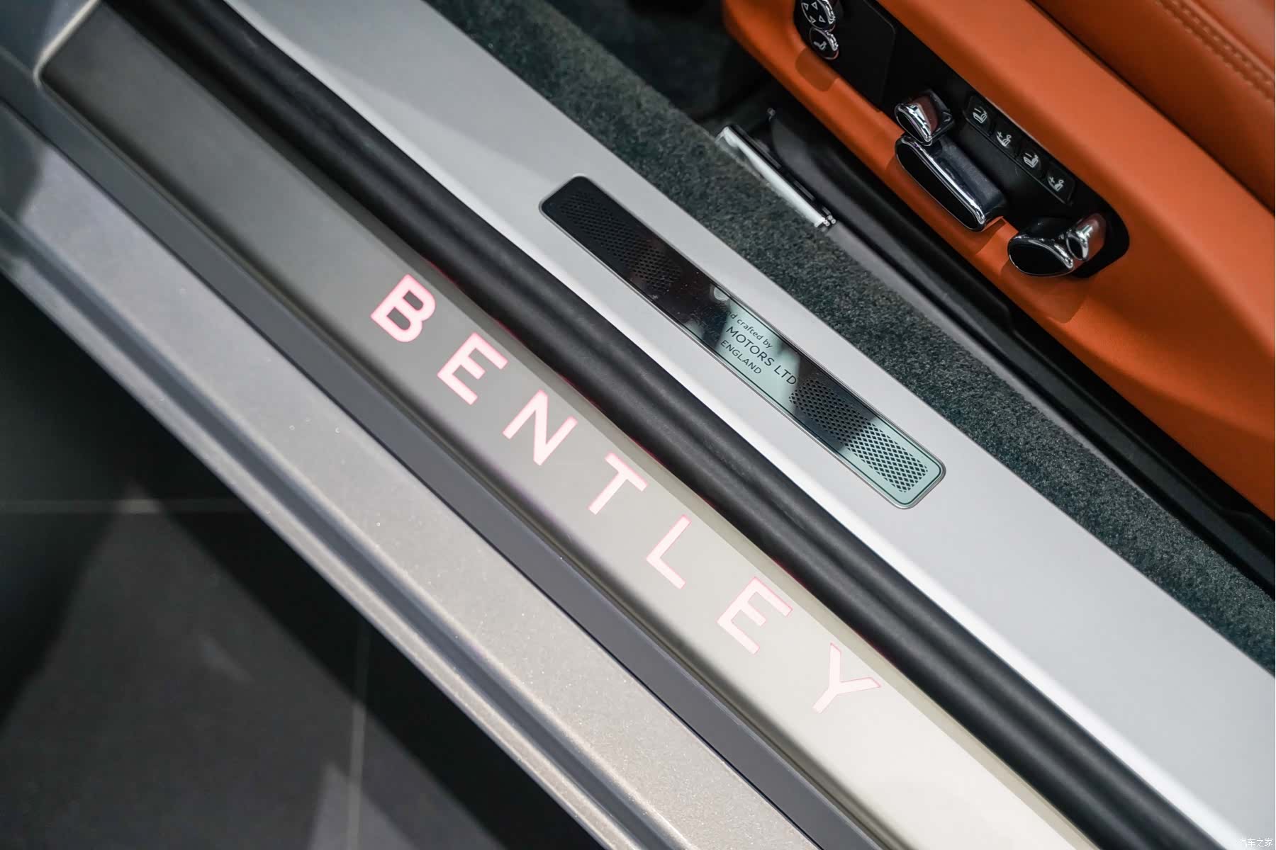 Bentley Continental GT, 2021 все фото