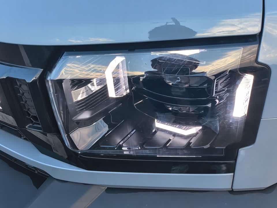 Jetour Jet Traveler C-DM