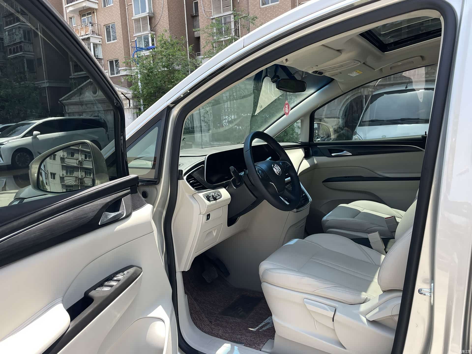 Buick GL8, 2021 17