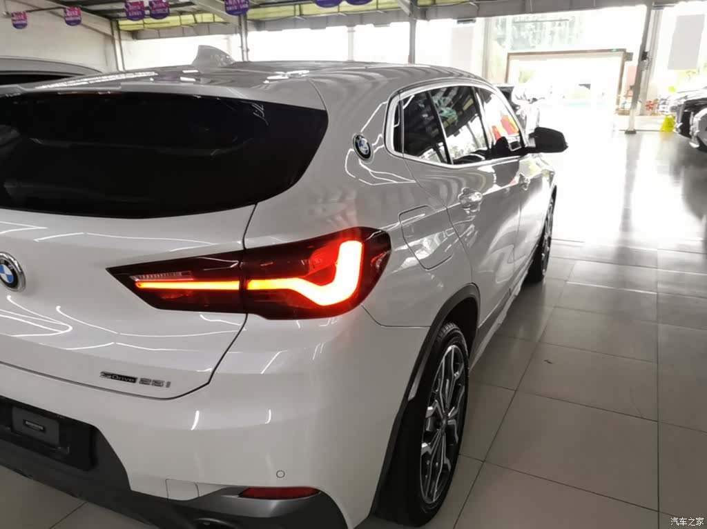 BMW X2, 2021 8