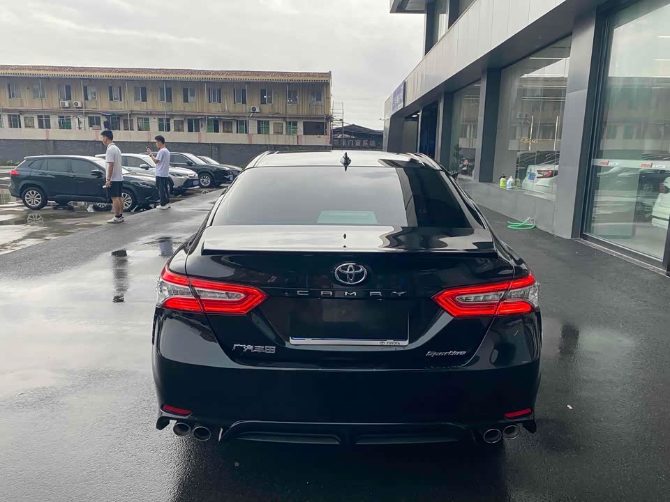 Toyota Camry