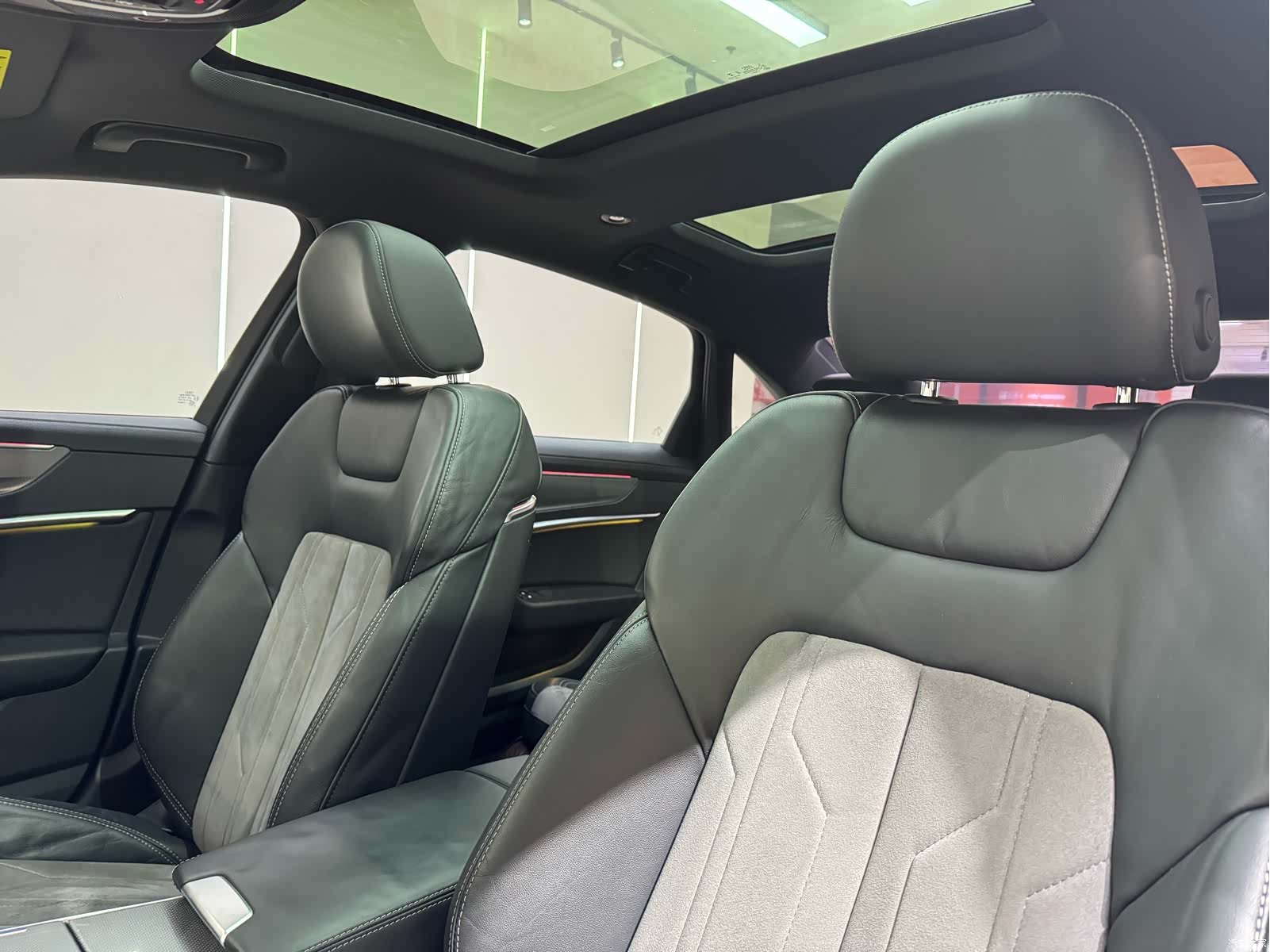 Audi A6L, 2020 35