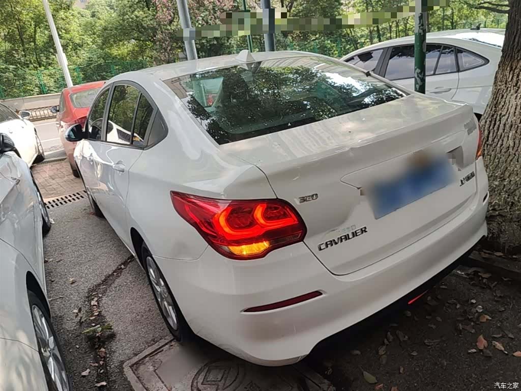 Chevrolet 320, 2018 все фото