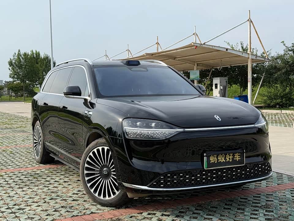 AITO Ask the world M9