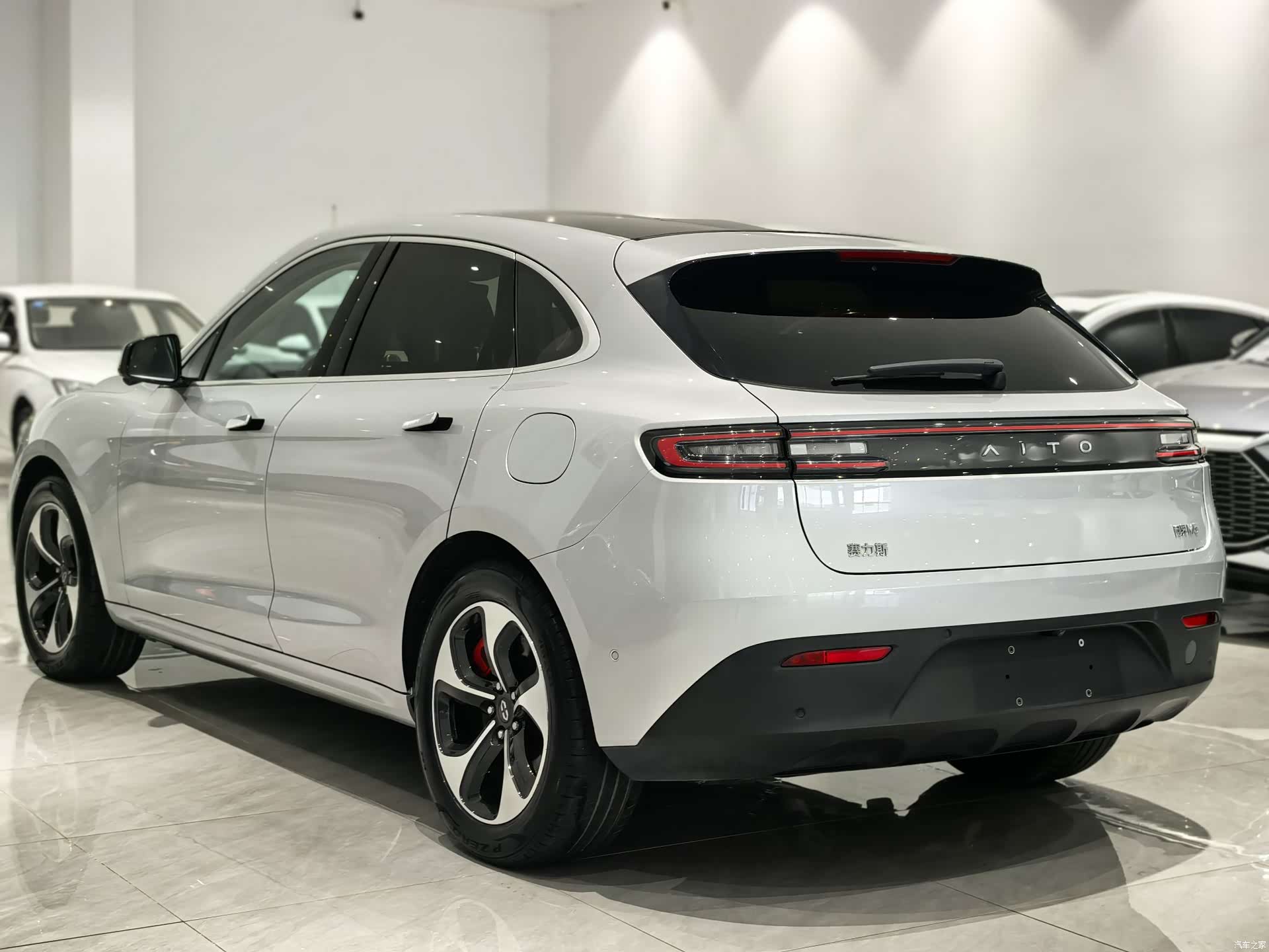 AITO M5, 2022 6
