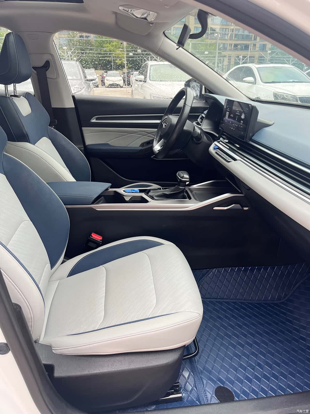 Geely Emgrand, 2021 7
