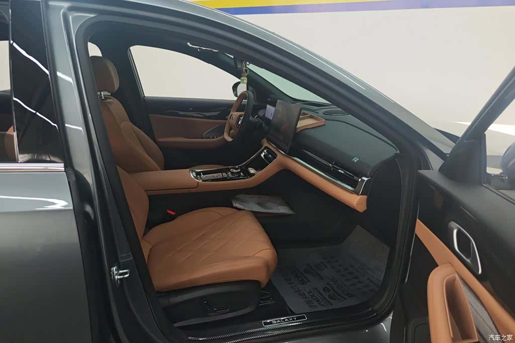 Geely A7, 2025 8