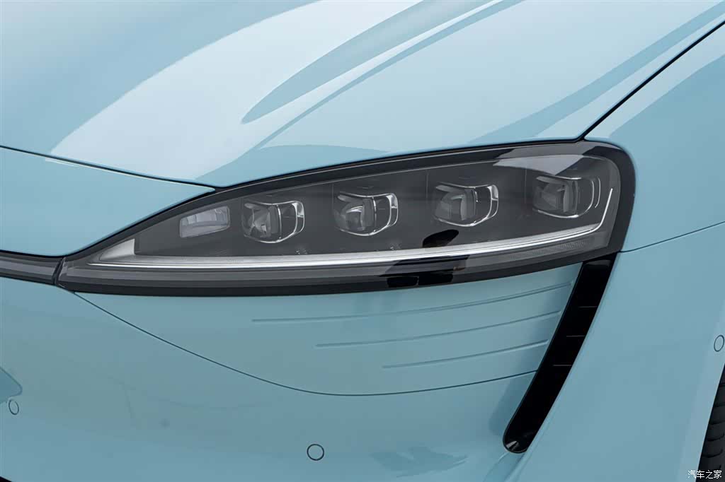 Luxeed S7, 2025 10