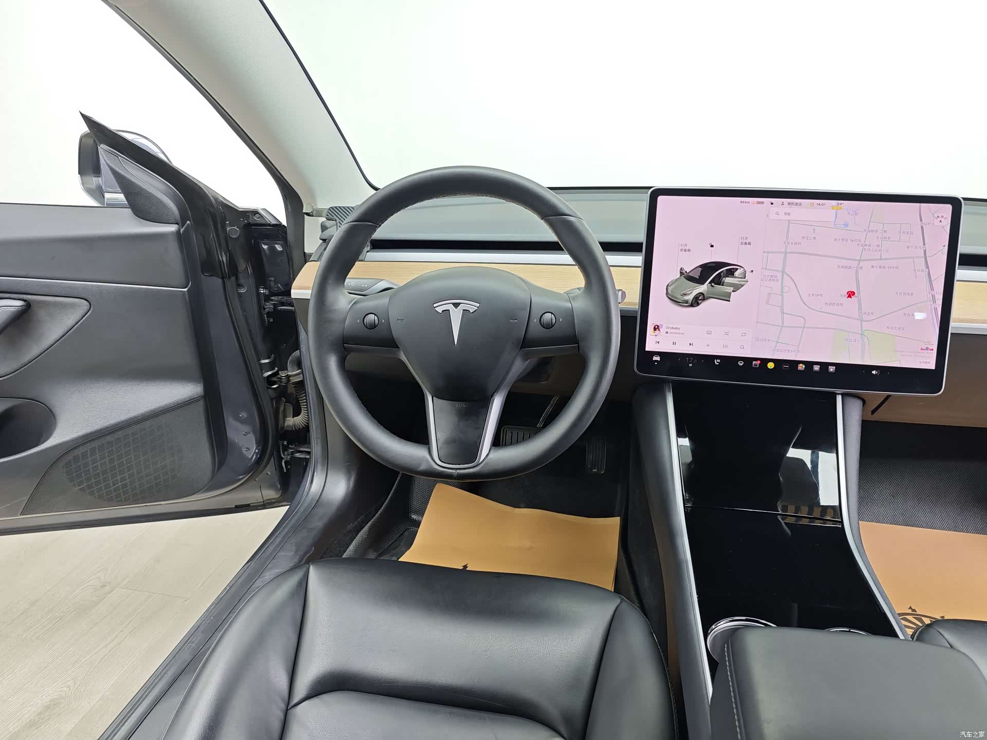 Tesla Model 3, 2020 14