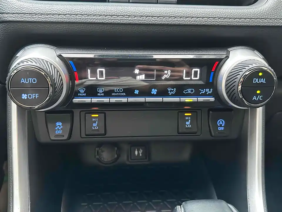 Toyota RAV4 Rongfang