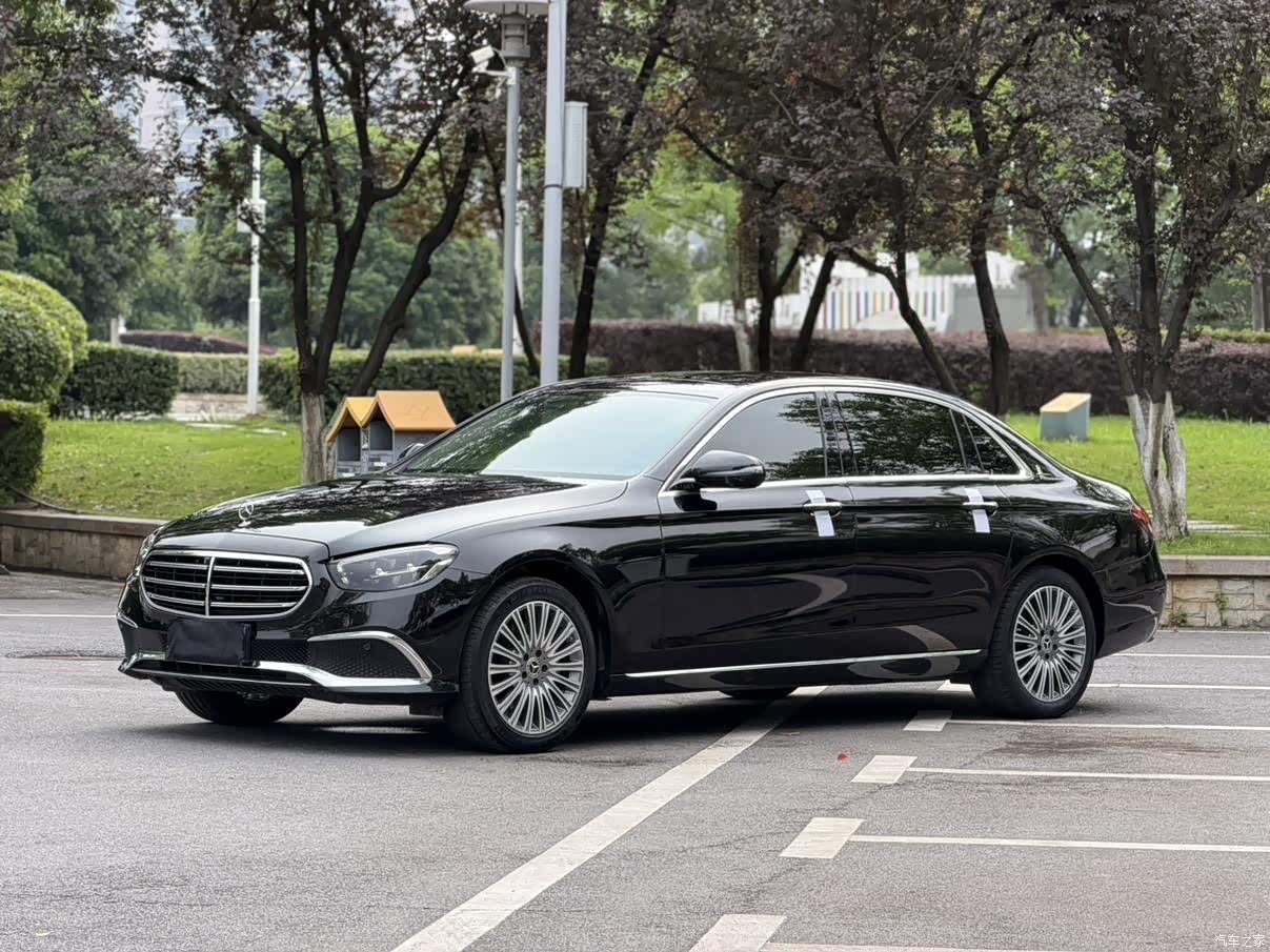 Mercedes-Benz E-Class, 2022 все фото