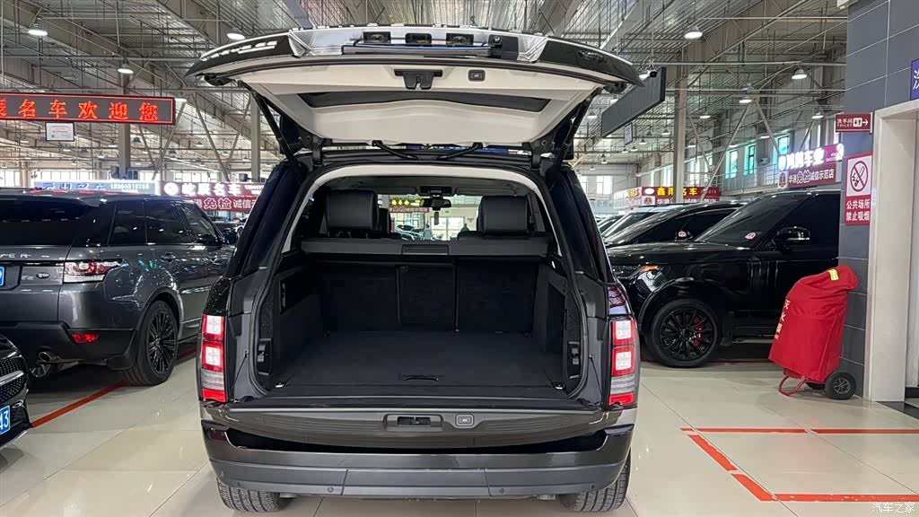 Land Rover Range Rover, 2013 24