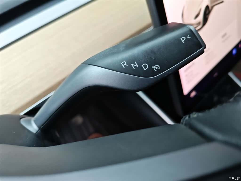 Tesla Model 3, 2019 14