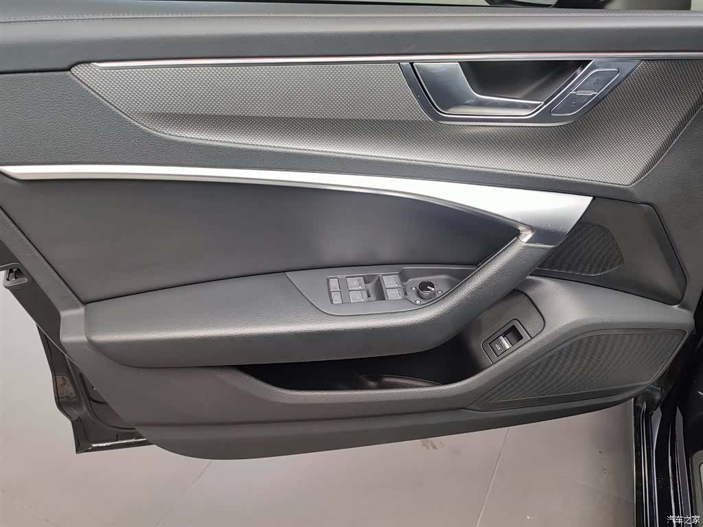 Audi A6L, 2023 26