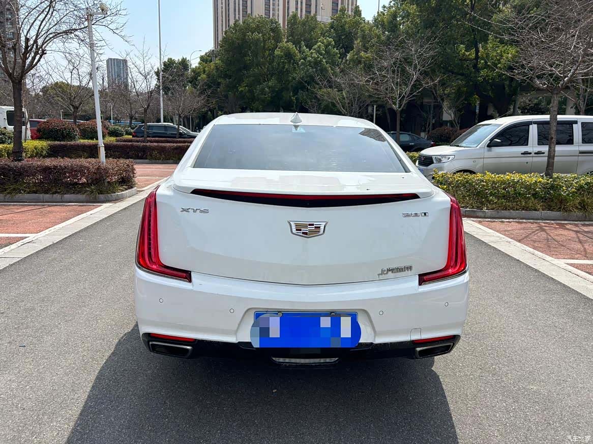 Cadillac XTS, 2018 все фото