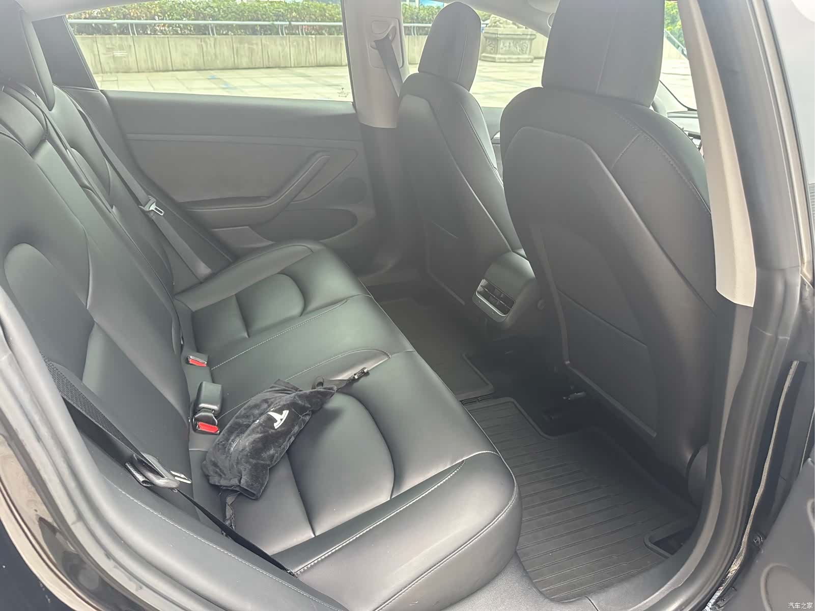 Tesla Model 3, 2021 8