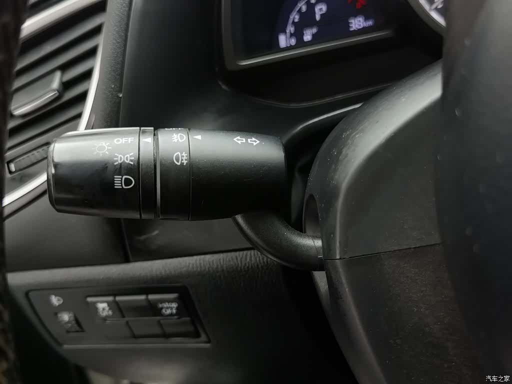 Mazda Mazda3, 2016 21