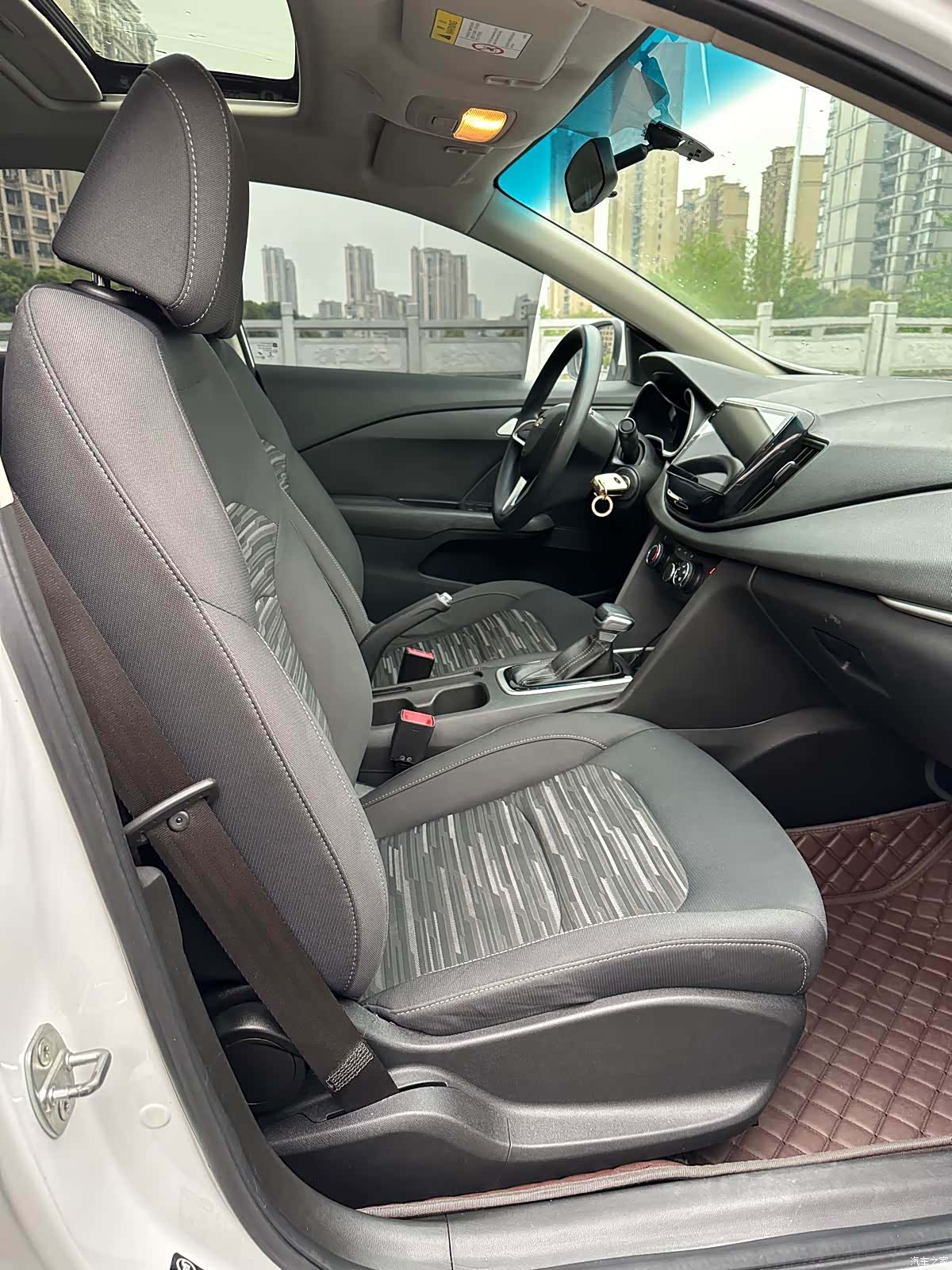 Chevrolet 320, 2018 11