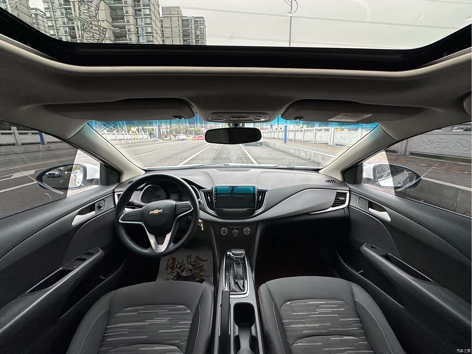 Chevrolet 320, 2018 6