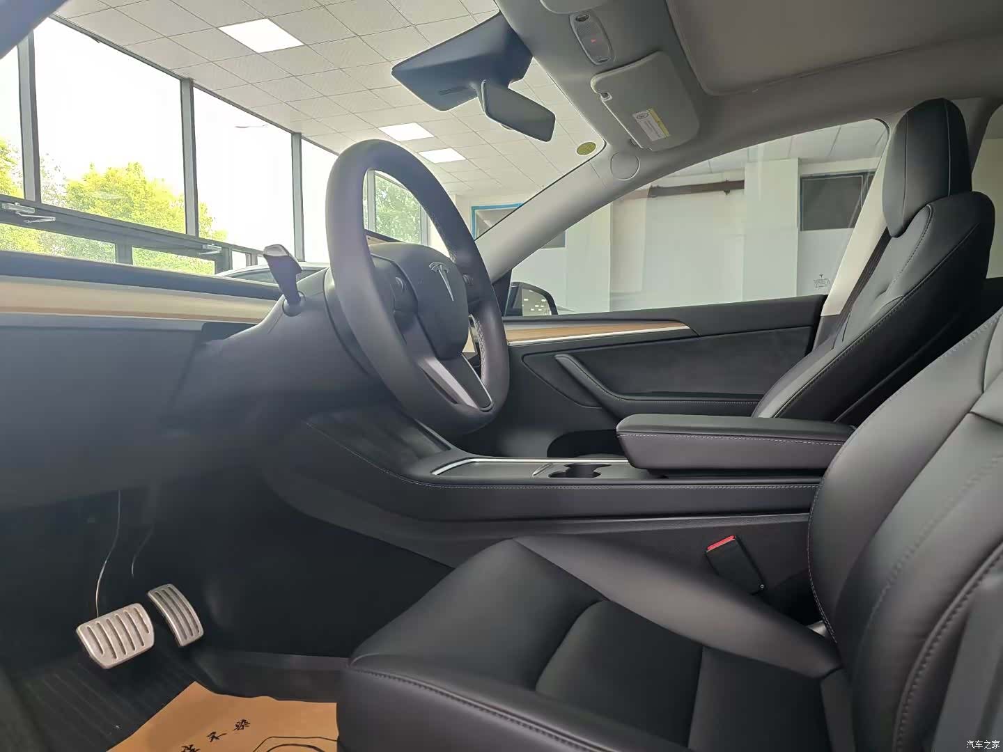 Tesla Model Y, 2021 7