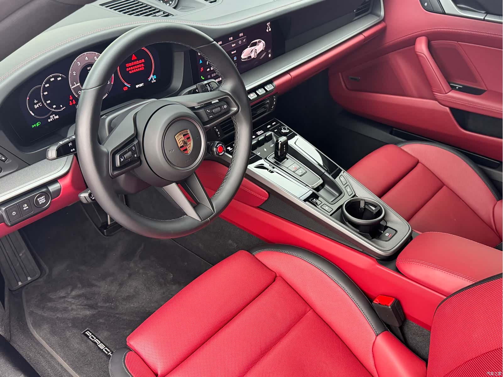 Porsche 911, 2025 16