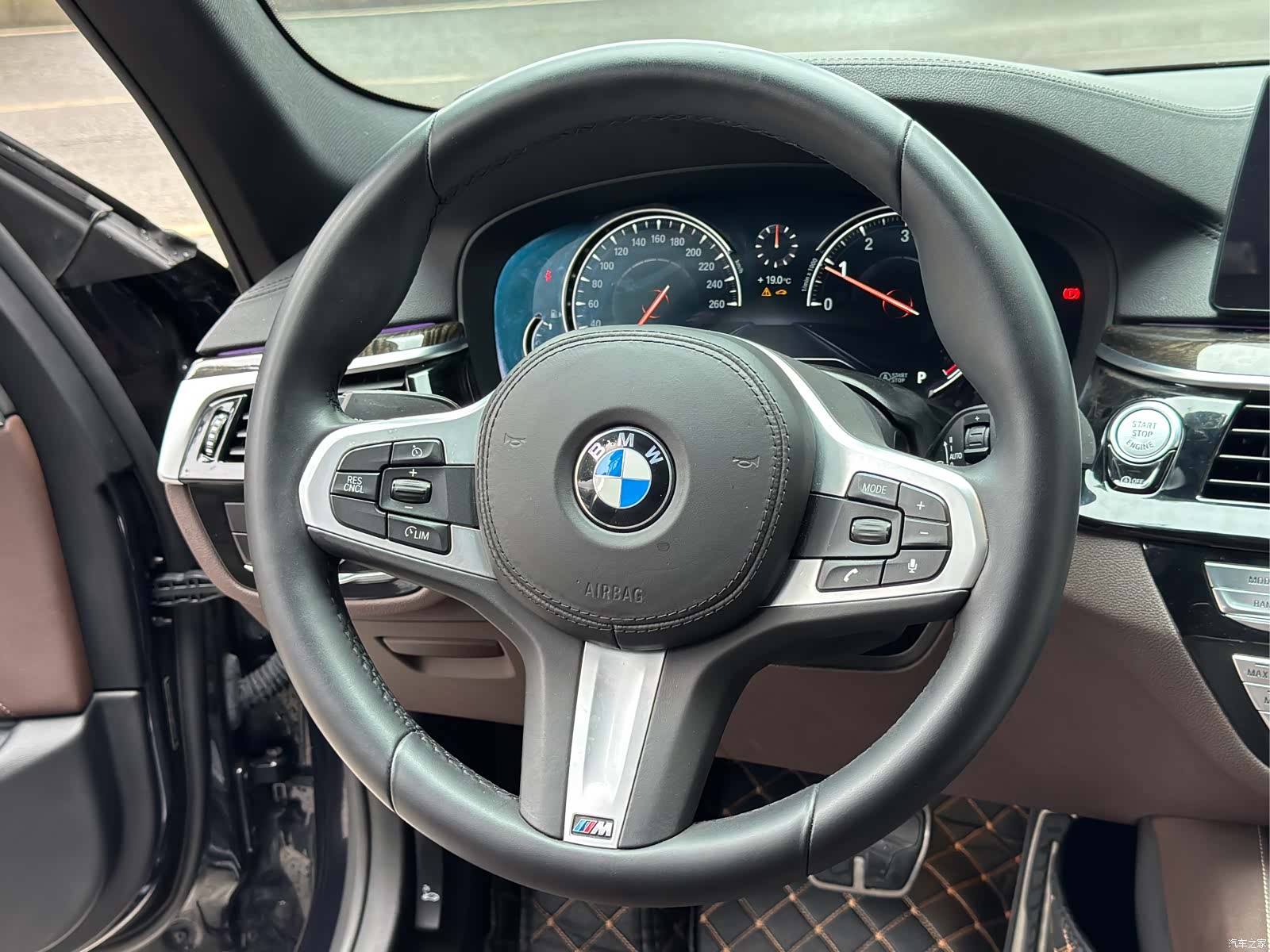BMW 5 Series, 2018 9