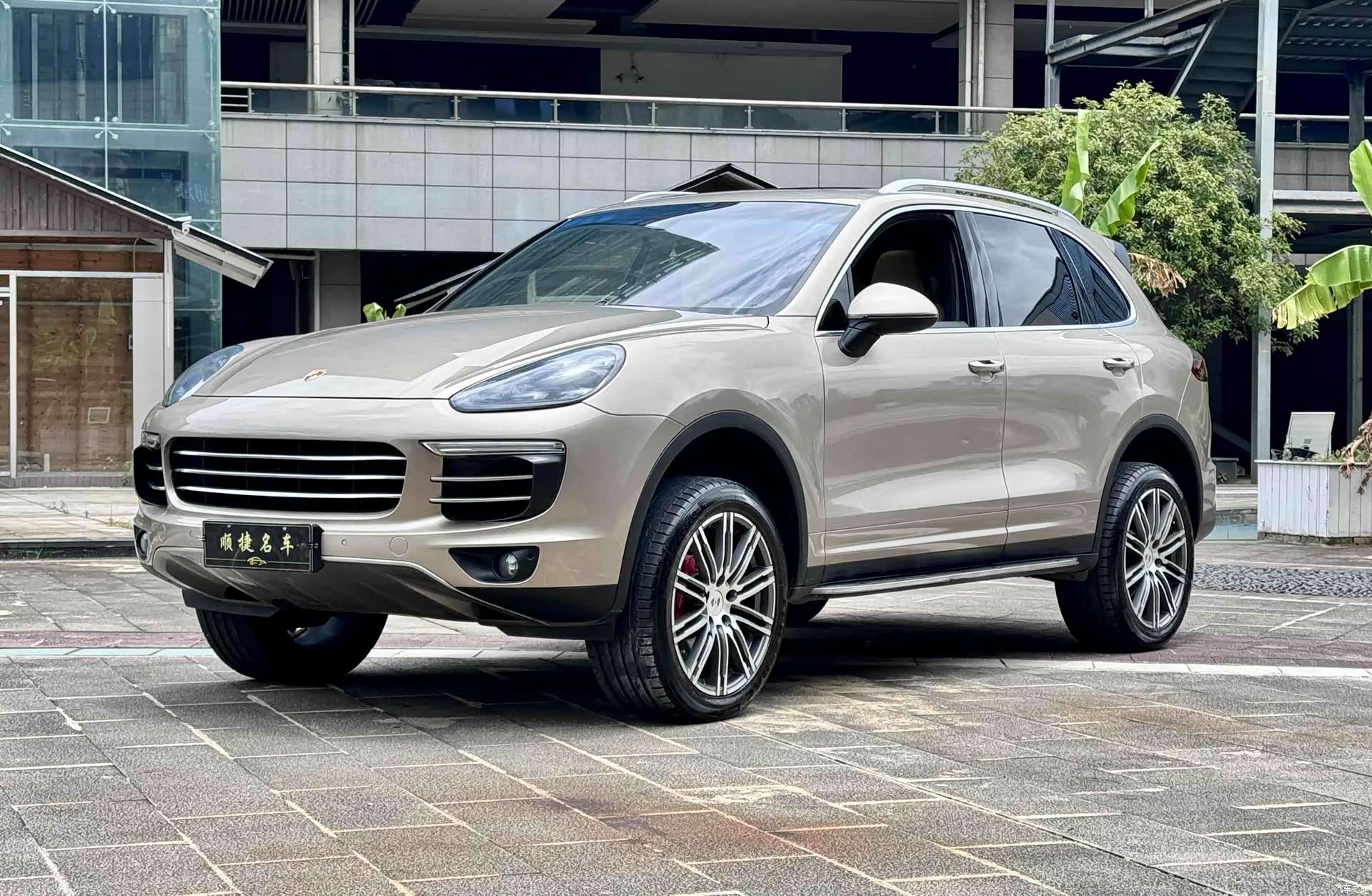 Porsche Cayenne, 2016 4