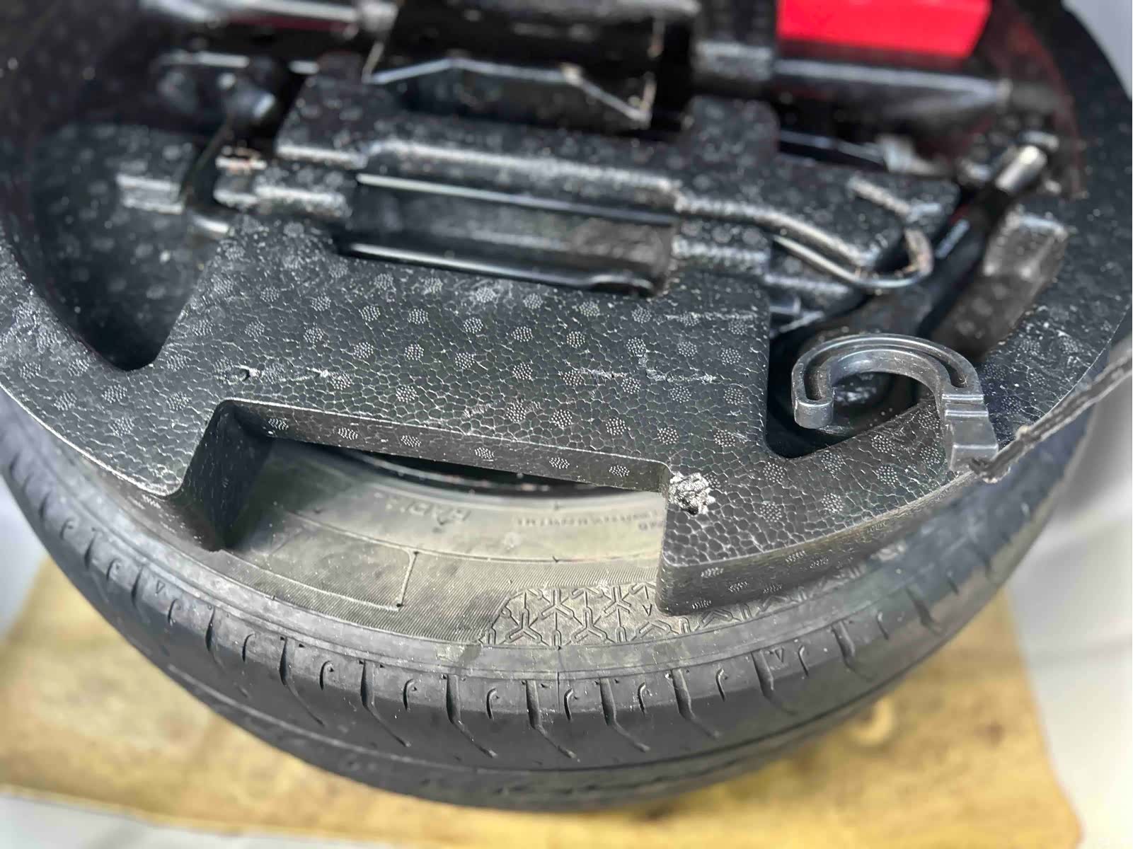 Wuling 310W, 2018 17