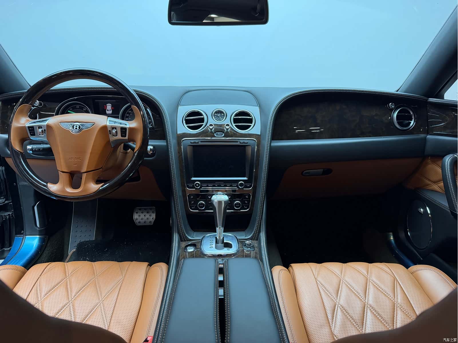 Bentley Flying Spur, 2014 7