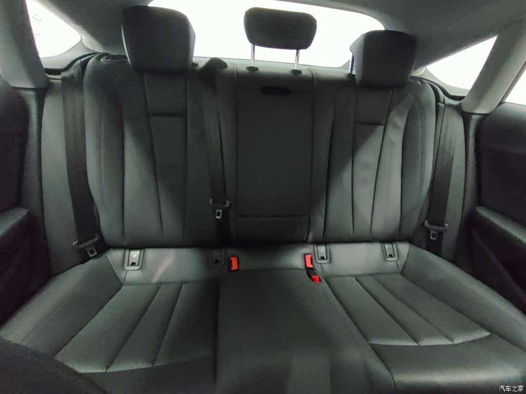 Audi A5, 2021 23