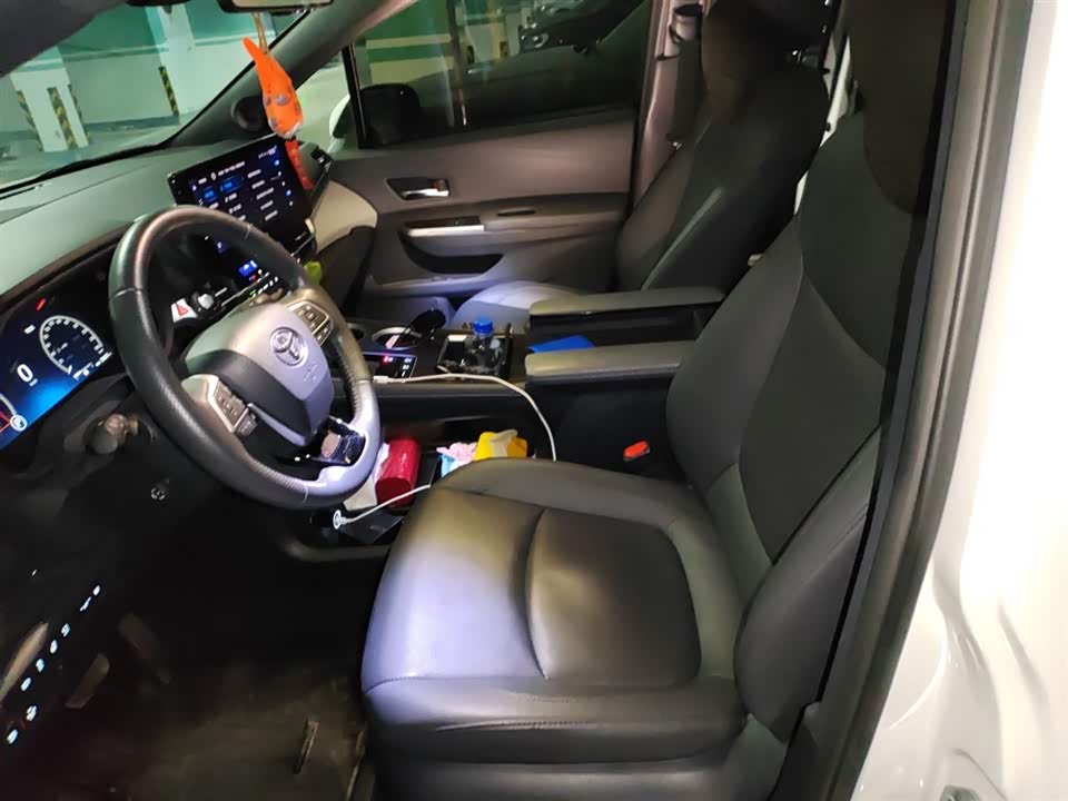 Toyota Grevia