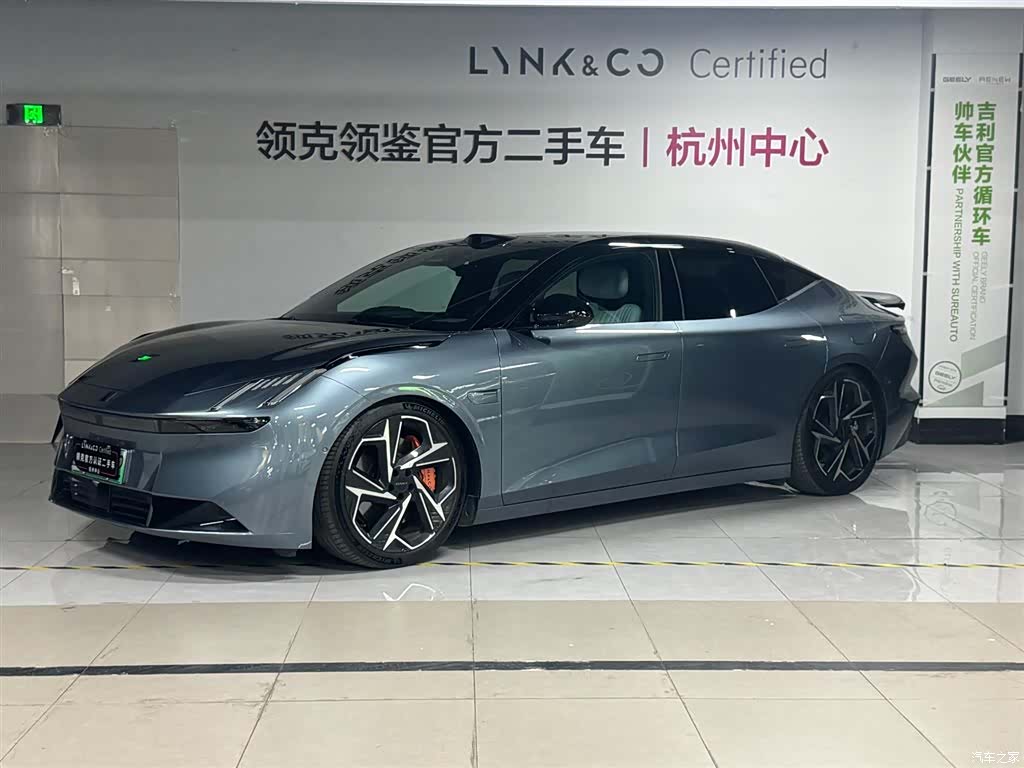 Lynk & Co Z10