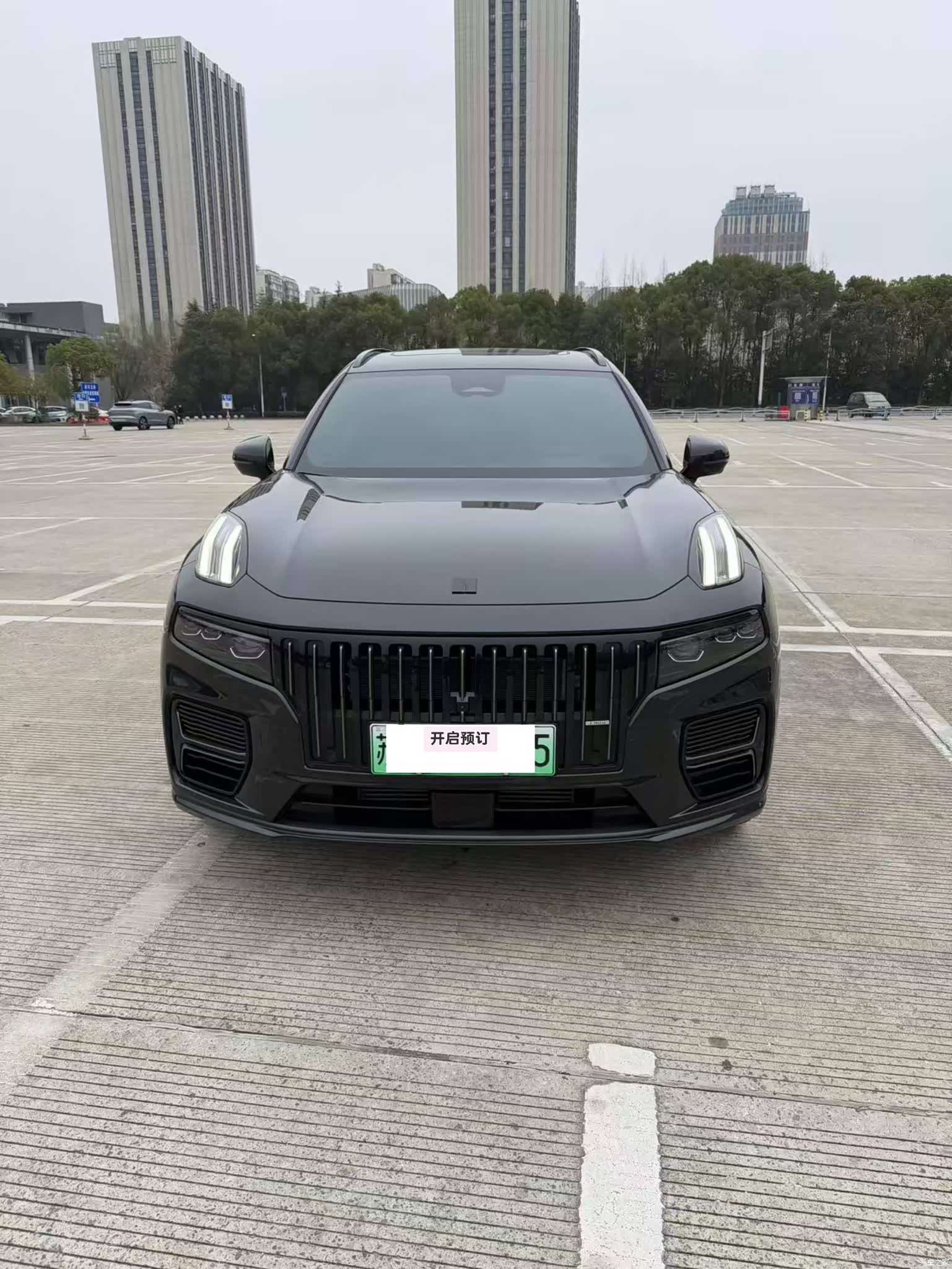 Lynk & Co 02