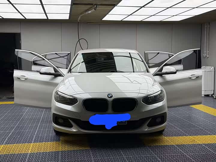 BMW 1 Series 2018 118i Style