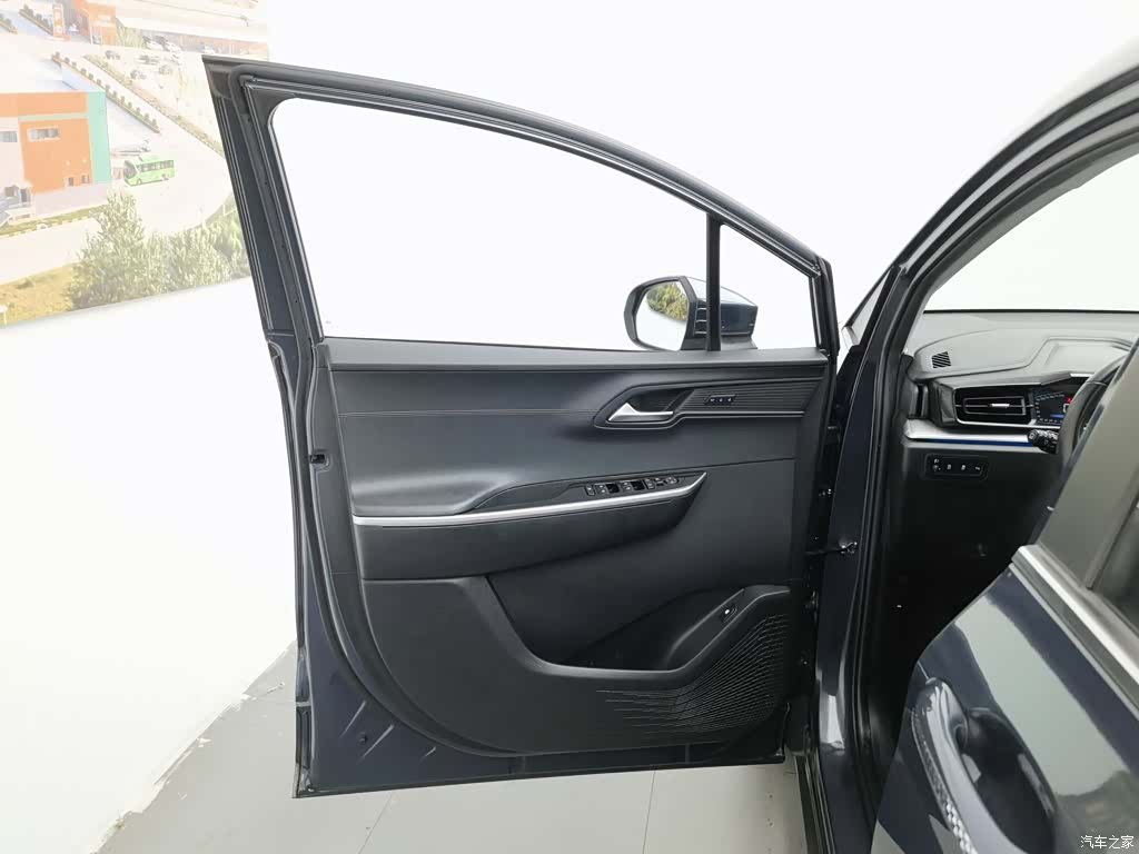 Hyundai Custo, 2022 8