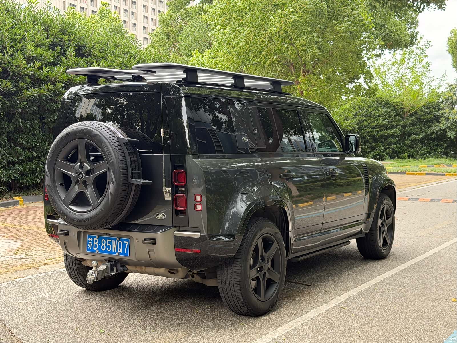 Land Rover Defender, 2023 6