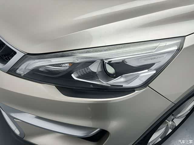 Geely Emgrand, 2017 14