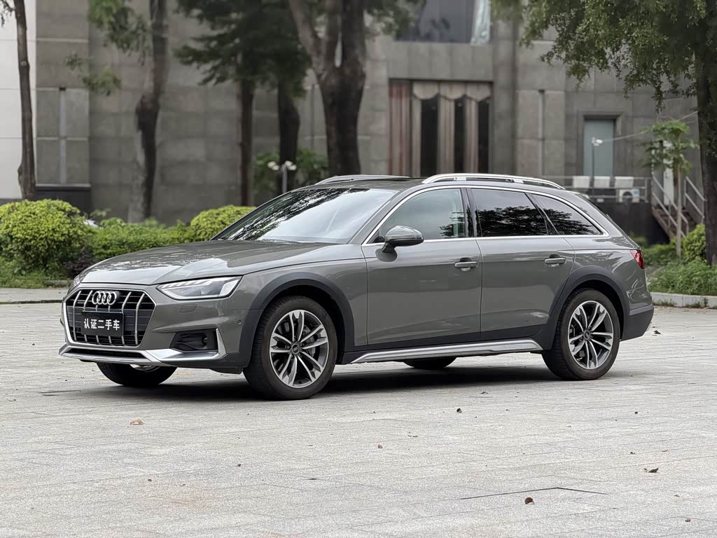 Audi A4 2023 allroad quattro