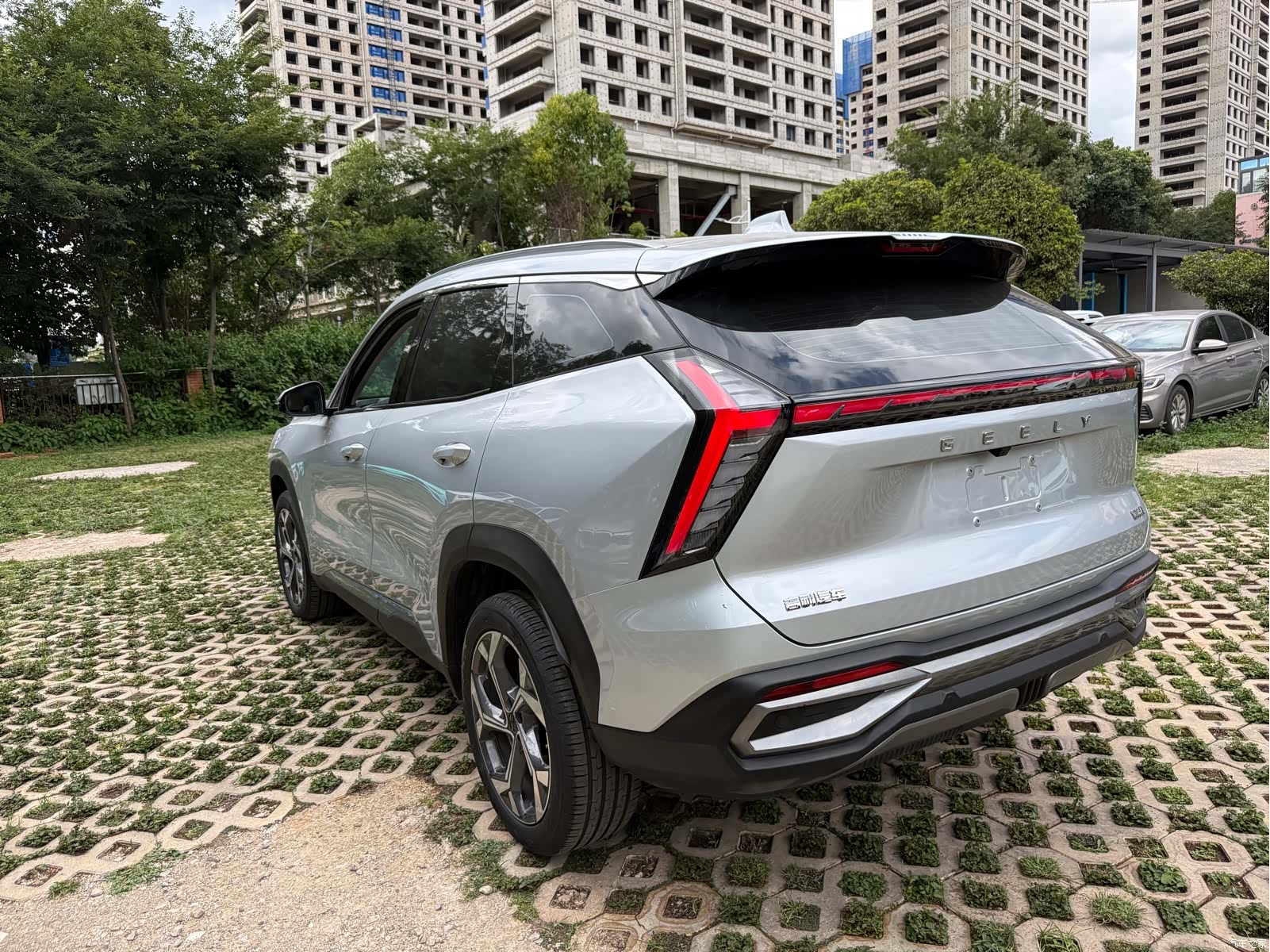 Geely Boyue, 2024 15