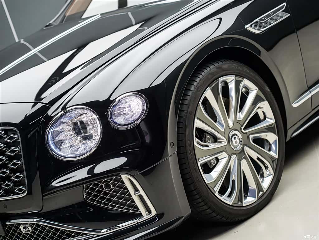 Bentley Flying Spur, 2026 2