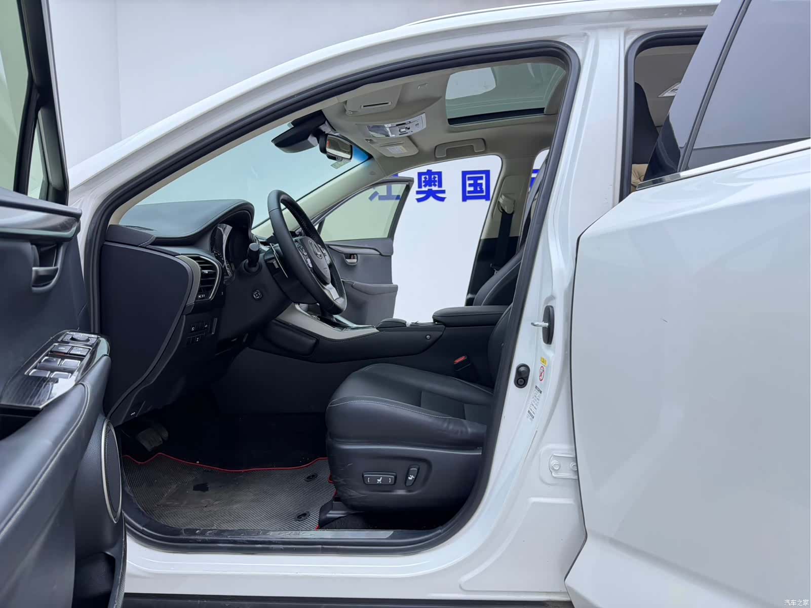 Lexus NX, 2021 все фото