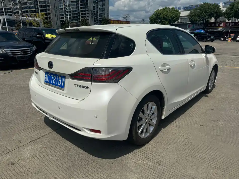 Lexus CT