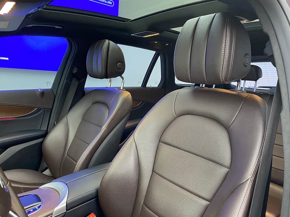 Mercedes-Benz GLC Mercedes-Benz GLC