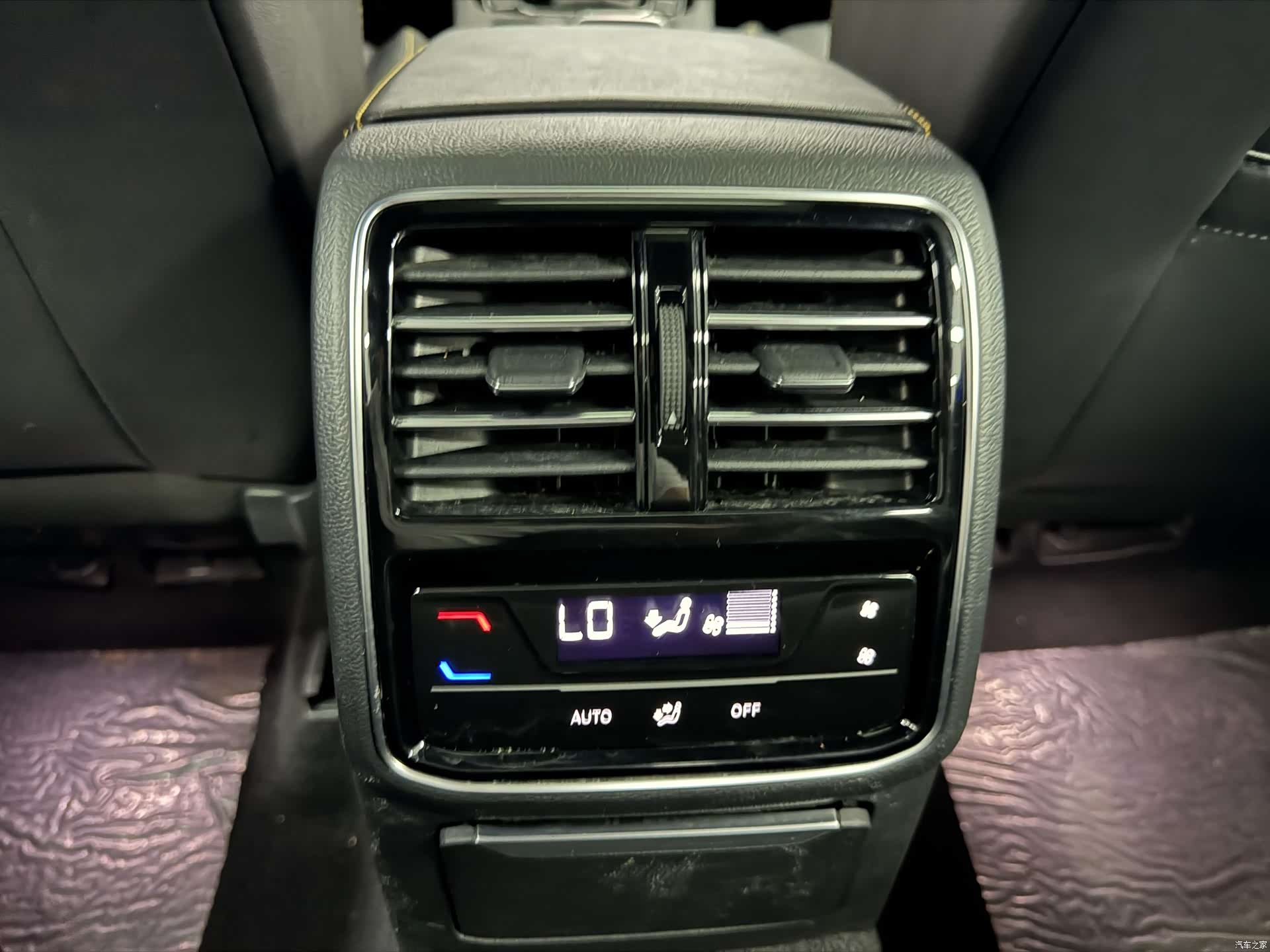 Volkswagen CC, 2024 16